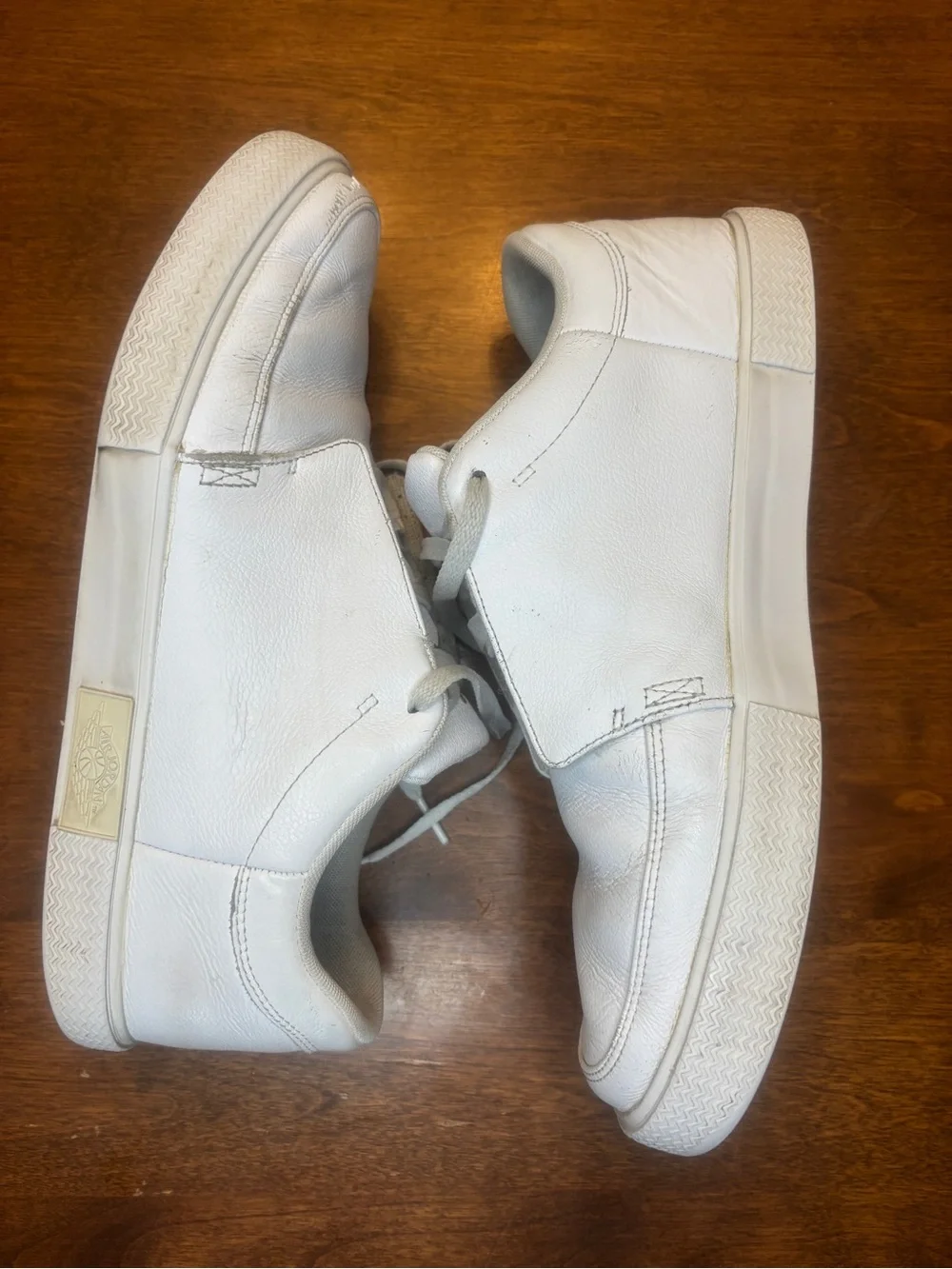 Jordan Men’s Low Top Sneakers in White
